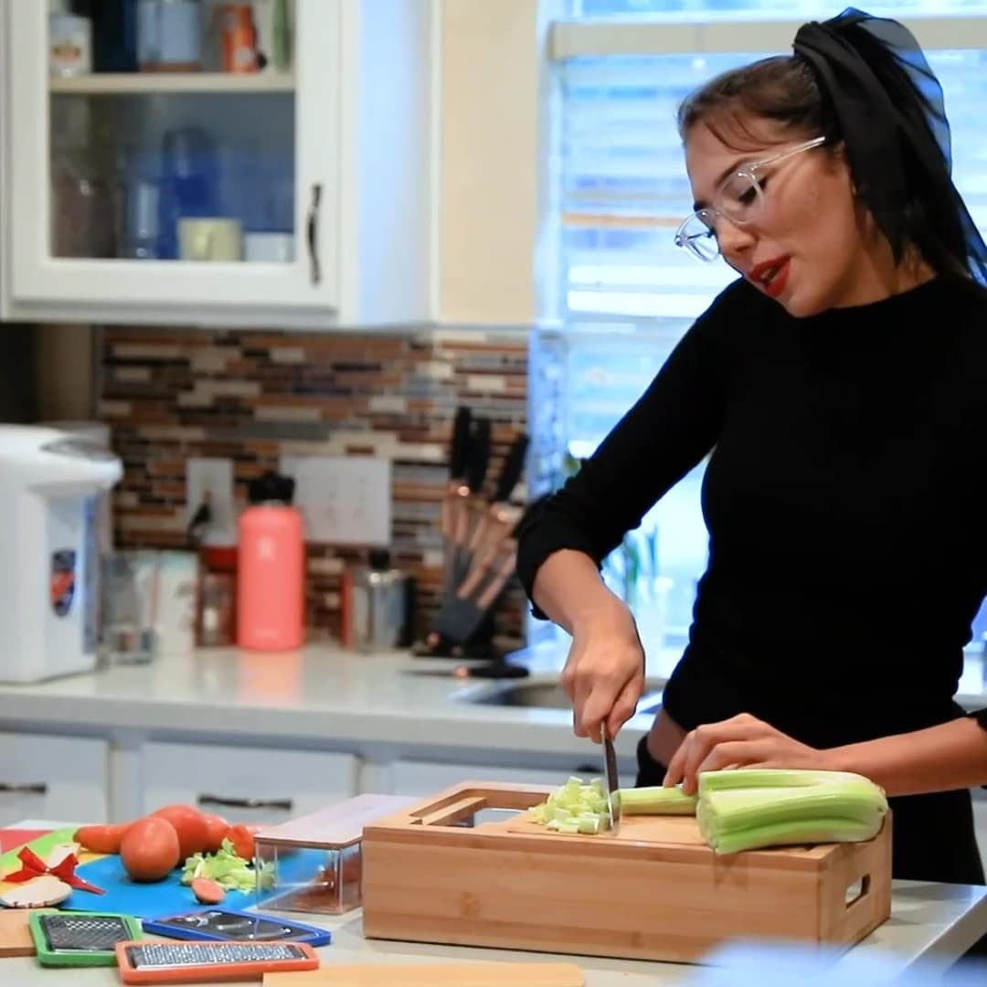 Large Bamboo Cutting Board and 4 Containers with Mobile Holder 